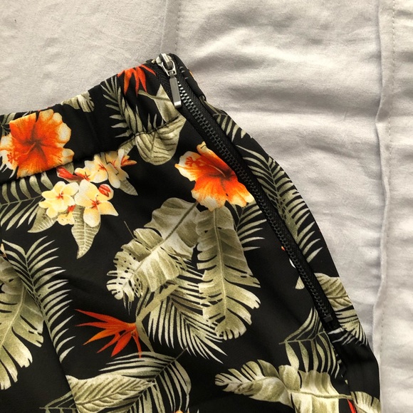 SOLD - Picture 3 of 5